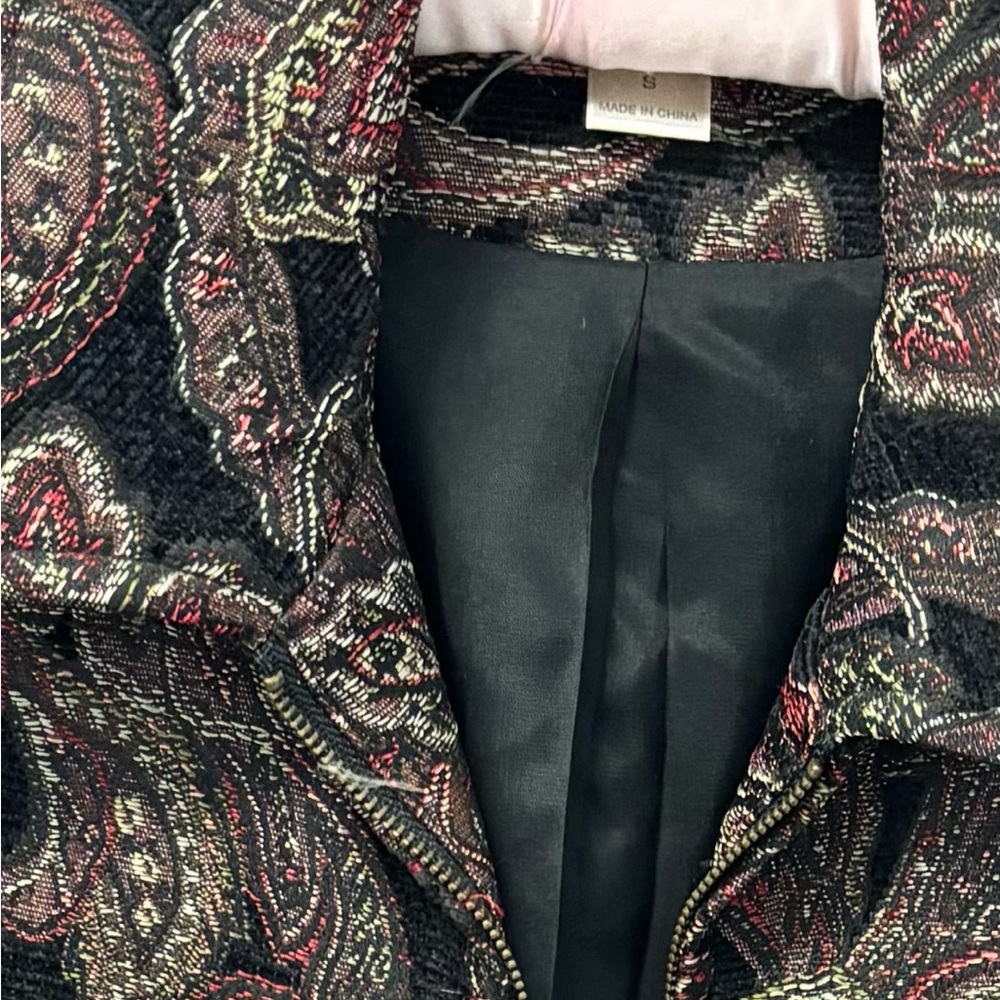 Embroidered Jacket - Picture 2 of 2